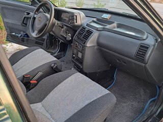 2003 Lada (ВАЗ) 2112, зелёный, 250000 рублей, вид 5