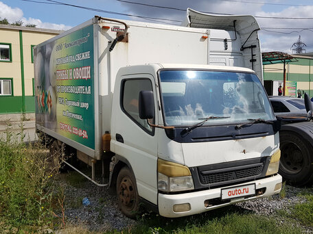 2002 Mitsubishi Delica, белый, 660000 рублей, вид 3