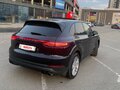 2019 Porsche Cayenne III, чёрный, 6050000 рублей - вид 2