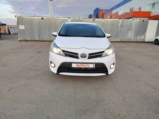 2013 Toyota Verso I Рестайлинг, белый, 1450000 рублей, вид 3