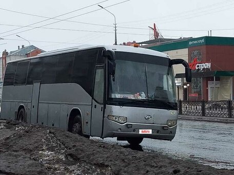 2010 Higer KLQ 6119, серебристый, 1700000 рублей, вид 4