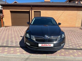 2019 Skoda Octavia III (A7) Рестайлинг, чёрный, 2085000 рублей, вид 2