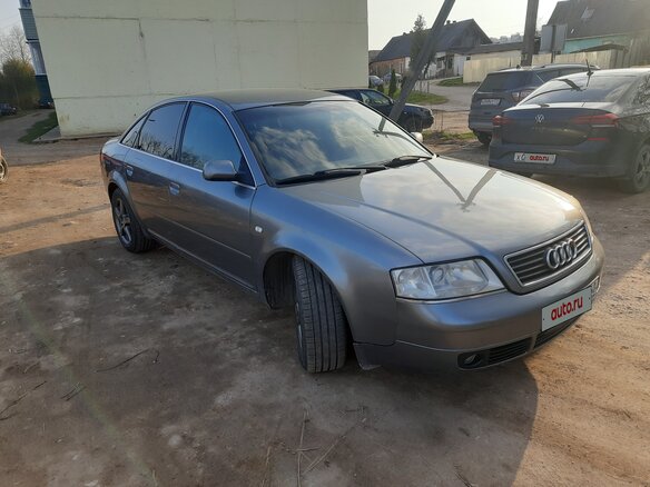 2000 Audi A6 II (C5), серый, 560000 рублей - вид 1
