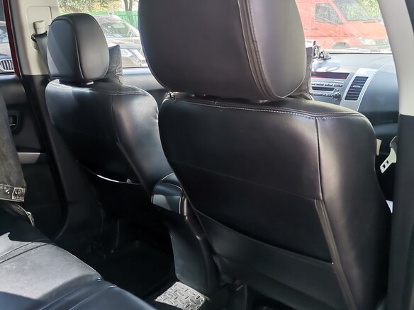 2008 Mitsubishi Outlander II, красный, 950000 рублей - вид 5