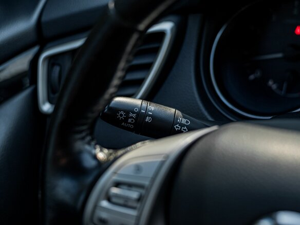 2018 Nissan Qashqai II, серебристый, 1509000 рублей - вид 5