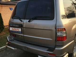 2005 Toyota Land Cruiser 105 100 Series Рестайлинг 1, серый, 3200000 рублей, вид 2