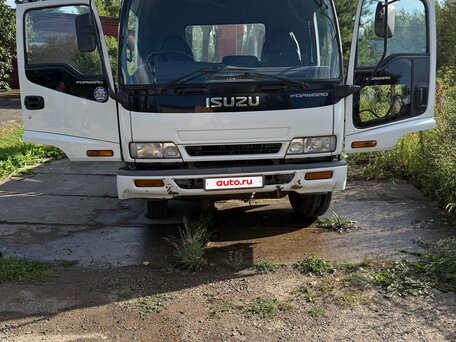 2004 Isuzu Forward (F-Series), белый, 4800000 рублей, вид 1