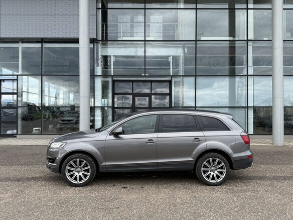 2011 Audi Q7 8-speed I (4L) Рестайлинг, серый - вид 2
