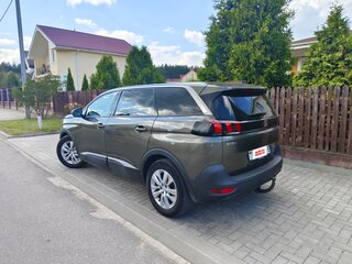 2020 Peugeot 5008 II, зелёный, 1793678 рублей, вид 4