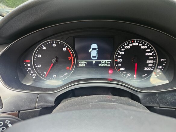 2012 Audi A6 IV (C7), белый, 1570000 рублей - вид 7