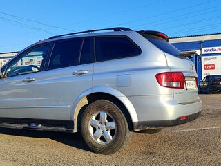 2010 SsangYong Kyron 6-speed I Рестайлинг, серебристый, 1150000 рублей, вид 4