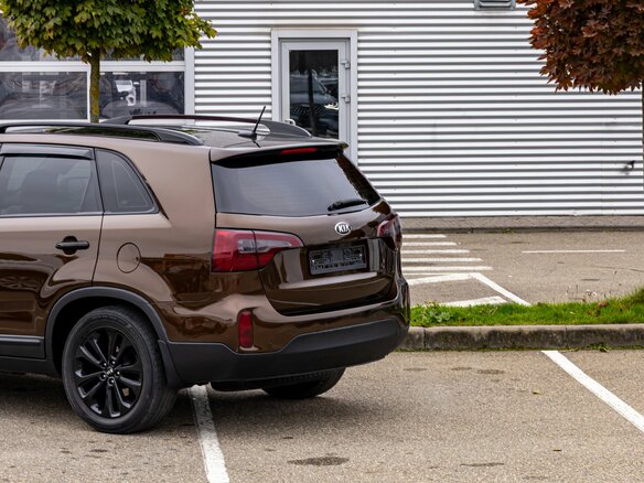2012 Kia Sorento II Рестайлинг, коричневый, 1595000 рублей - вид 9