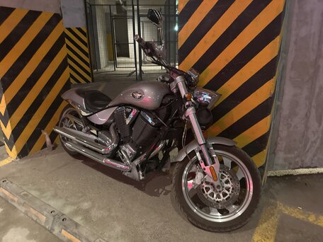 2007 Victory Hammer, серебристый, 800000 рублей, вид 2