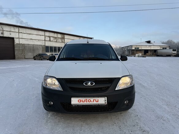 2018 Lada (ВАЗ) Largus I, белый, 890000 рублей - вид 1