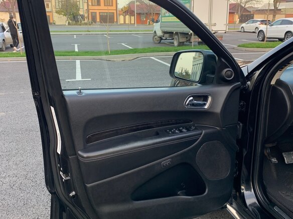 2012 Dodge Durango 6-speed III, чёрный, 2000000 рублей - вид 7