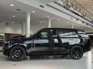 2026 Land Rover Range Rover P530 MHEV Long V, чёрный, 27000000 рублей, вид 3