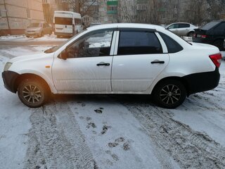 2013 Lada (ВАЗ) Granta I, белый, 290000 рублей, вид 4