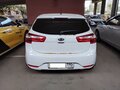 2012 Kia Rio 5-speed III, белый, 271000 рублей - вид 5