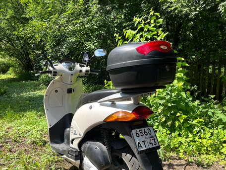2004 Honda SH, белый, 150000 рублей, вид 3