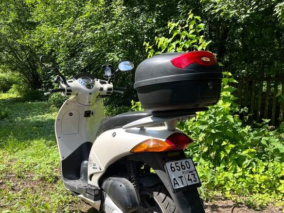 2004 Honda SH, белый, 150000 рублей - вид 2