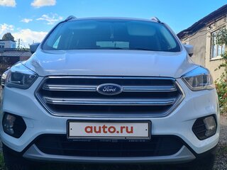 2016 Ford Kuga II Рестайлинг, белый, 1650000 рублей, вид 2