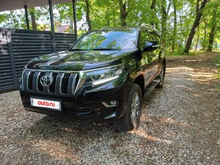 2022 Toyota Land Cruiser Prado 150 Series Рестайлинг 3, чёрный, 6050000 рублей, вид 2