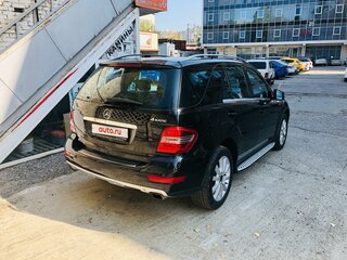 2010 Mercedes-Benz M-Класс 350 II (W164) Рестайлинг, чёрный, 1500000 рублей, вид 5