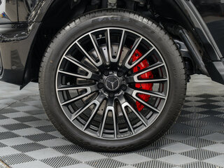 2026 Mercedes-Benz G-Класс AMG 63 AMG II (W465) Рестайлинг, чёрный, 32990000 рублей, вид 3