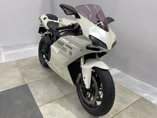2009 Ducati 1198, белый, 699000 рублей, вид 3