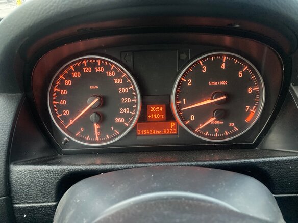 2012 BMW X1 28i I (E84), серый, 1500000 рублей - вид 5