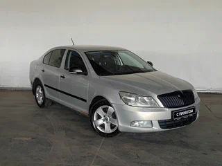 2012 Skoda Octavia II (A5) Рестайлинг, зелёный, 520000 рублей, вид 3