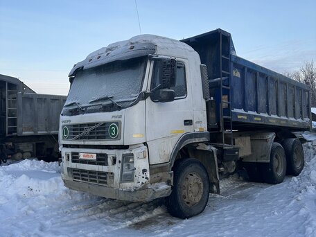 2004 Volvo FM, белый, 2100000 рублей, вид 4