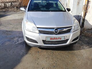 2007 Opel Astra H Рестайлинг, серебристый, 550000 рублей, вид 3