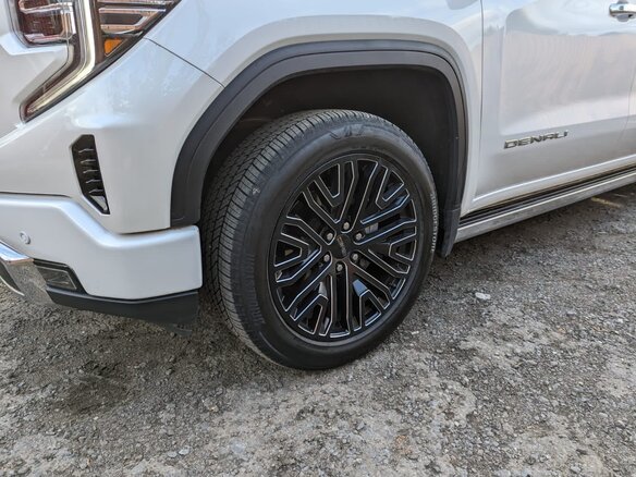 2022 GMC Sierra Crew Cab IV Рестайлинг, белый, 7900000 рублей - вид 13