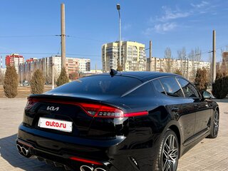 2022 Kia Stinger I Рестайлинг, чёрный, 4250000 рублей, вид 3