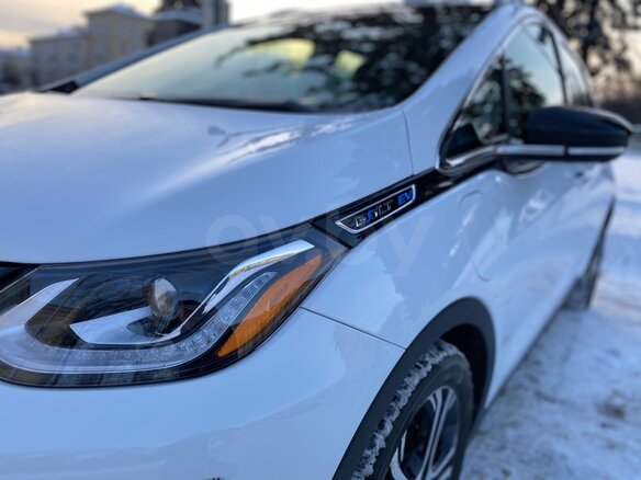 2017 Chevrolet Bolt I, белый - вид 14
