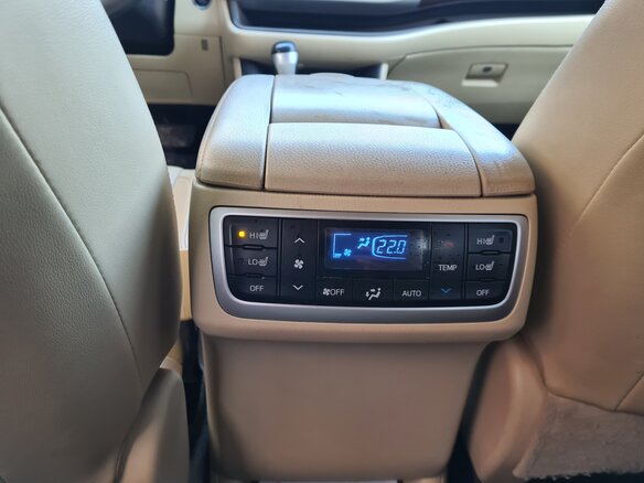 2014 Toyota Highlander III (XU50), чёрный - вид 26