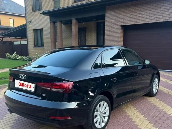 2014 Audi A3 III (8V), чёрный, 1400000 рублей - вид 3