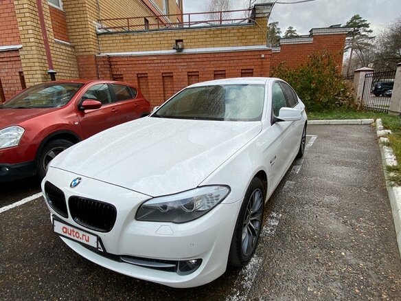 2011 BMW 5 серии 530d xDrive VI (F10/F11/F07), белый