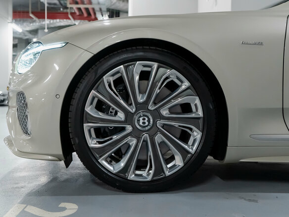 2025 Bentley Continental GT Speed IV, серый, 48865000 рублей - вид 16