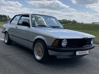 1982 BMW 3 серии 318i I (E21), серебристый, 1000000 рублей, вид 4