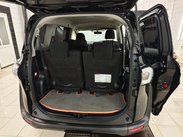 2015 Toyota Sienta II, чёрный, 1100000 рублей - вид 16