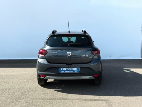 2020 Dacia Sandero Stepway III, серый, 1380000 рублей, вид 5