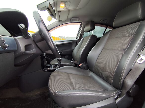 2012 Opel Astra H Рестайлинг, серебристый, 659999 рублей - вид 6