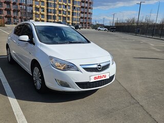 2011 Opel Astra J, белый, 699999 рублей, вид 3