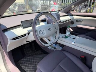 2026 Changan Qiyuan A06 28.39 kWh, серебристый, 2630000 рублей, вид 5