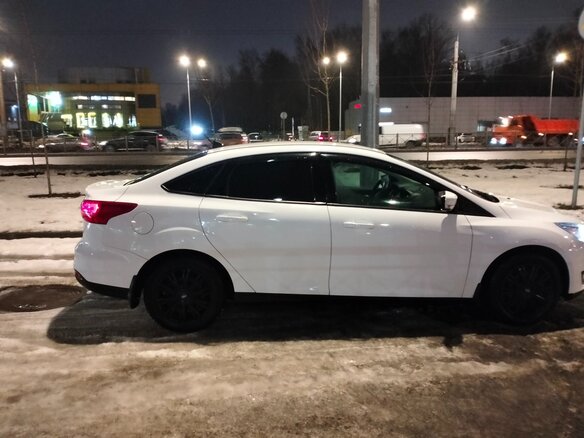 2018 Ford Focus III Рестайлинг, белый, 1250000 рублей - вид 5