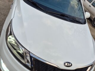 2013 Kia Rio 4-speed III, белый, 1250000 рублей, вид 3