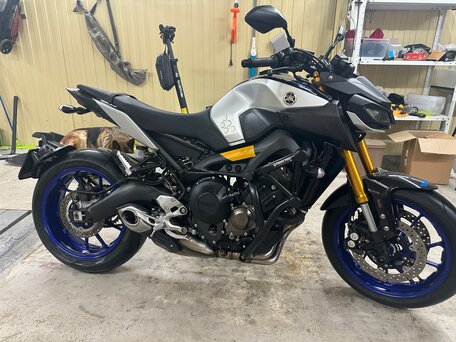 2018 Yamaha MT-09 (FZ-09), чёрный, 1000000 рублей, вид 2