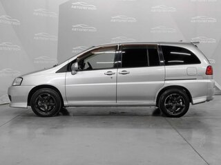 2000 Nissan Liberty, серый, 385000 рублей, вид 2